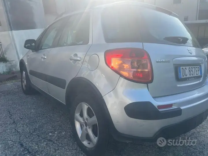 Suzuki Sx4 2006 photo 4