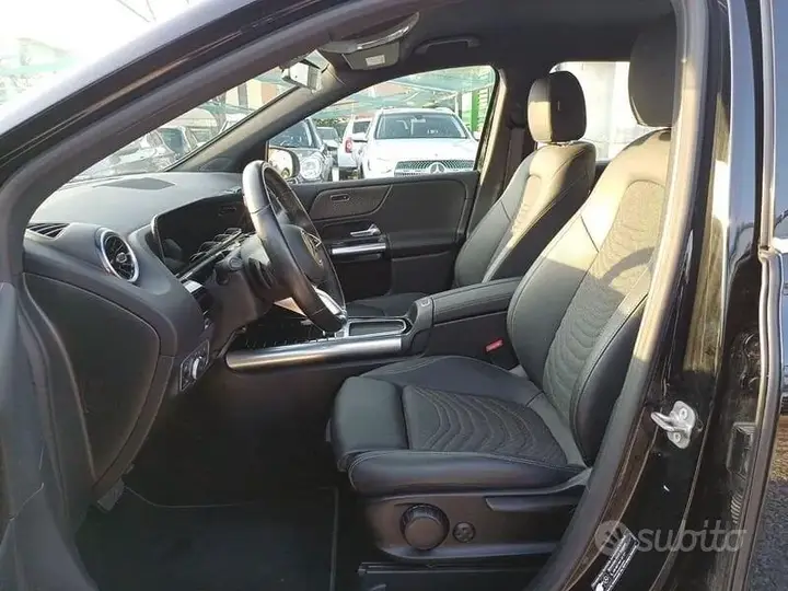 Mercedes-Benz B-Class 2025 photo 3