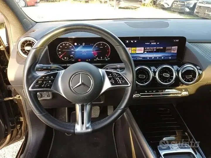 Mercedes-Benz B-Class 2025 photo 5