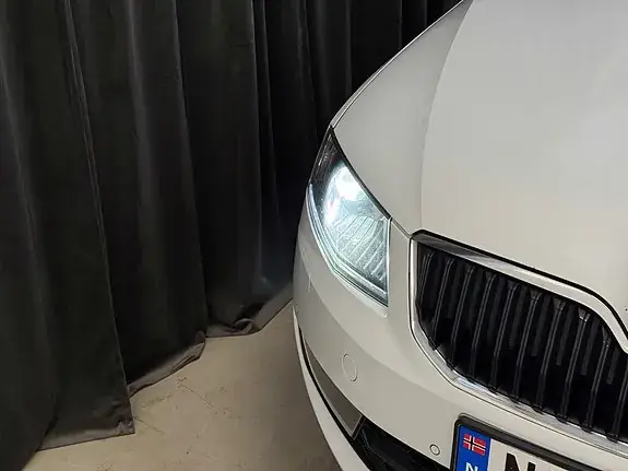 Skoda Octavia 2017 photo 5