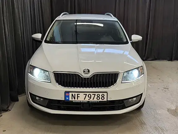 Skoda Octavia 2017 photo 2