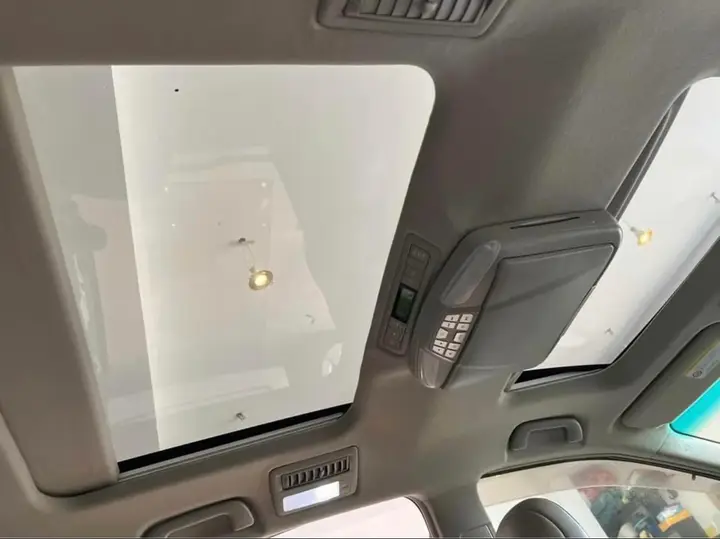Toyota Estima 2022 photo 2