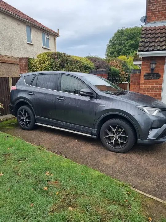 Toyota Rav4 2018 photo 2