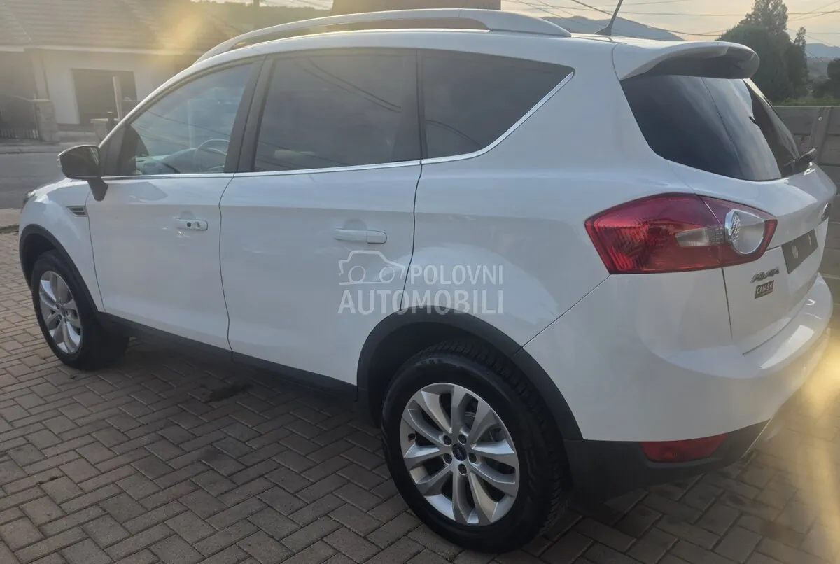 Ford Kuga 2010 photo 3