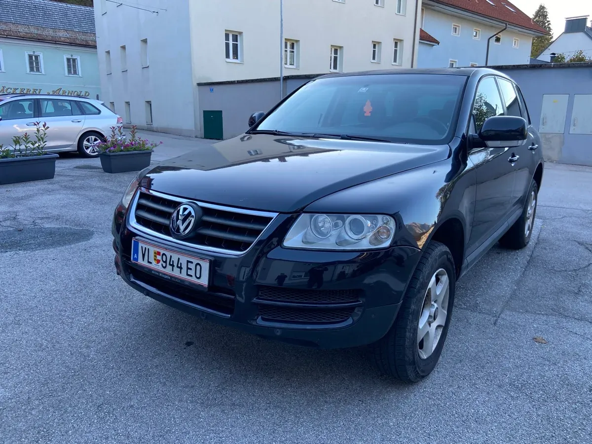 Volkswagen Touareg