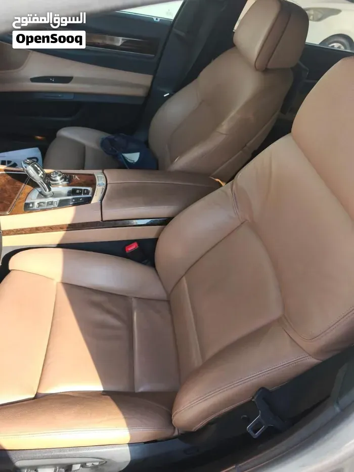 BMW 750 2013 photo 4