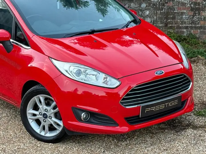 Ford Fiesta 2015 photo 5