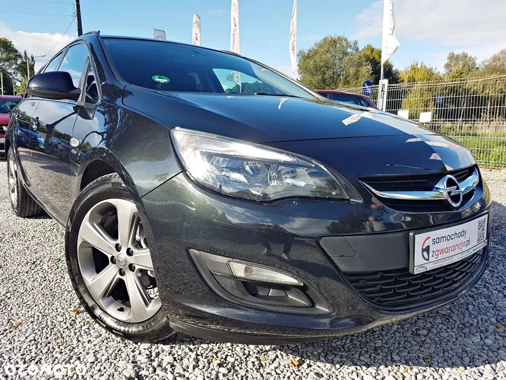 Opel Astra 2014 photo 3