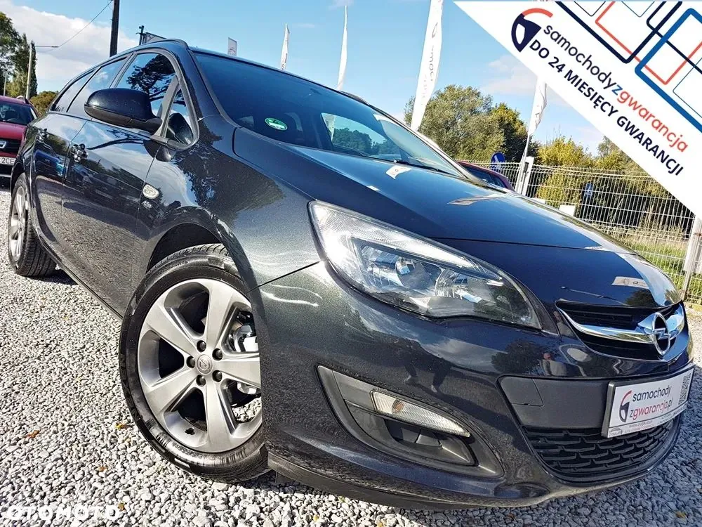 Opel Astra 2014 photo 2