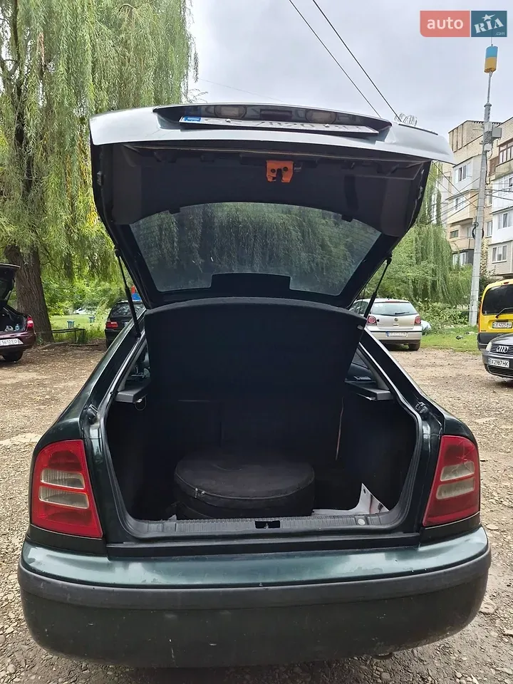 Skoda Octavia 2001 photo 5