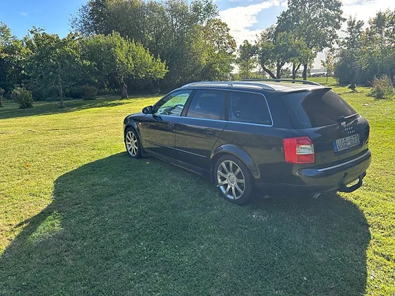 Audi A4 2003 photo 4