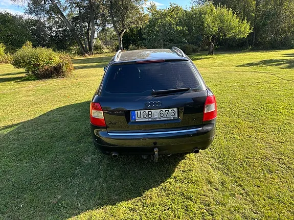 Audi A4 2003 photo 3