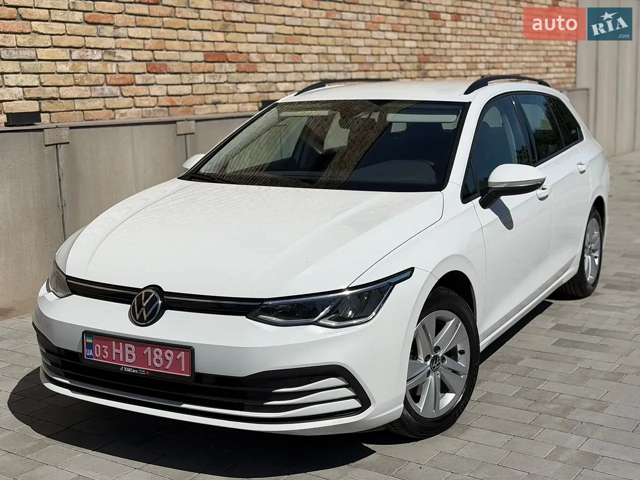 Volkswagen Golf 2022 photo 2