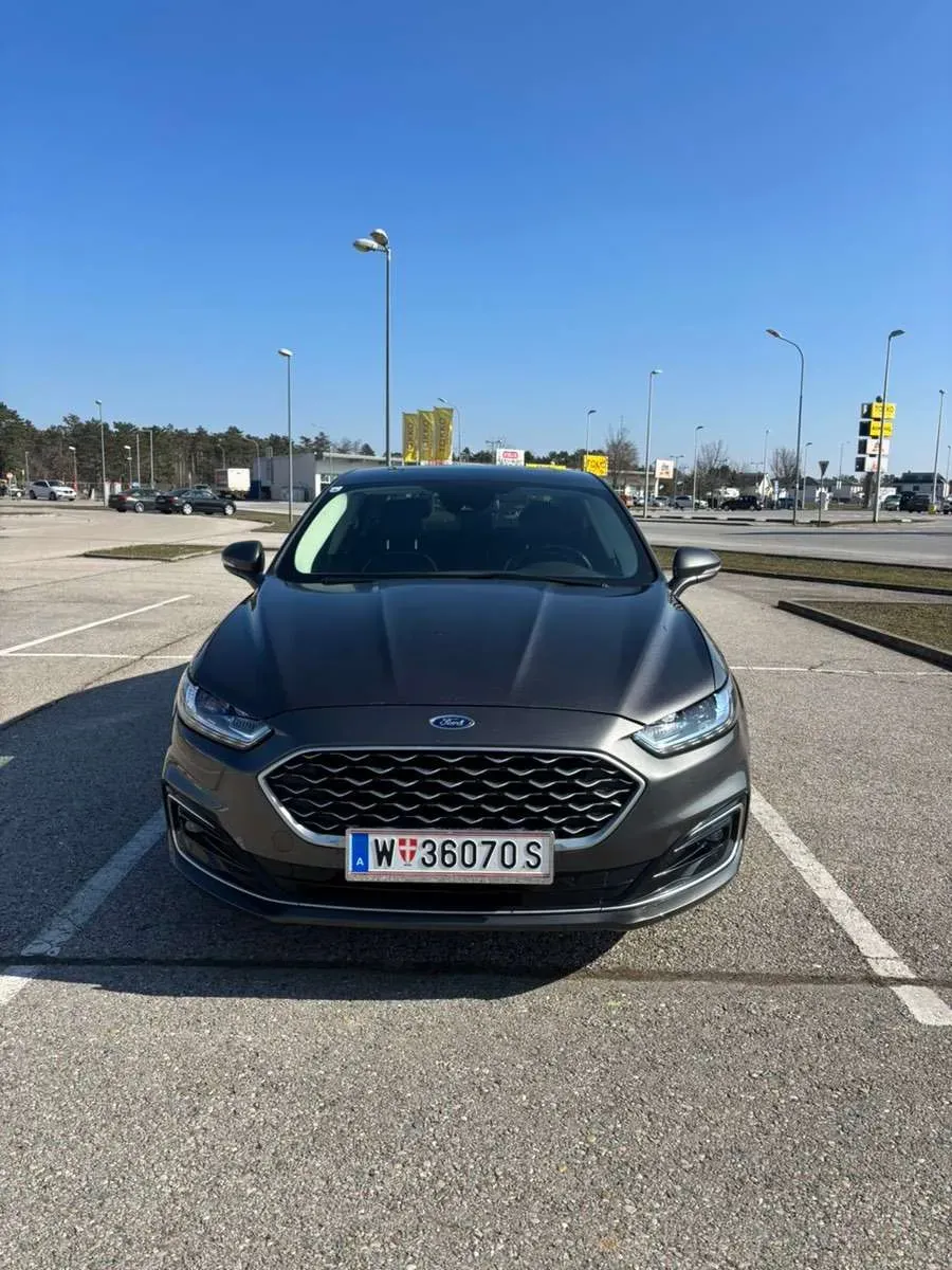 Ford Mondeo 2020 photo 2