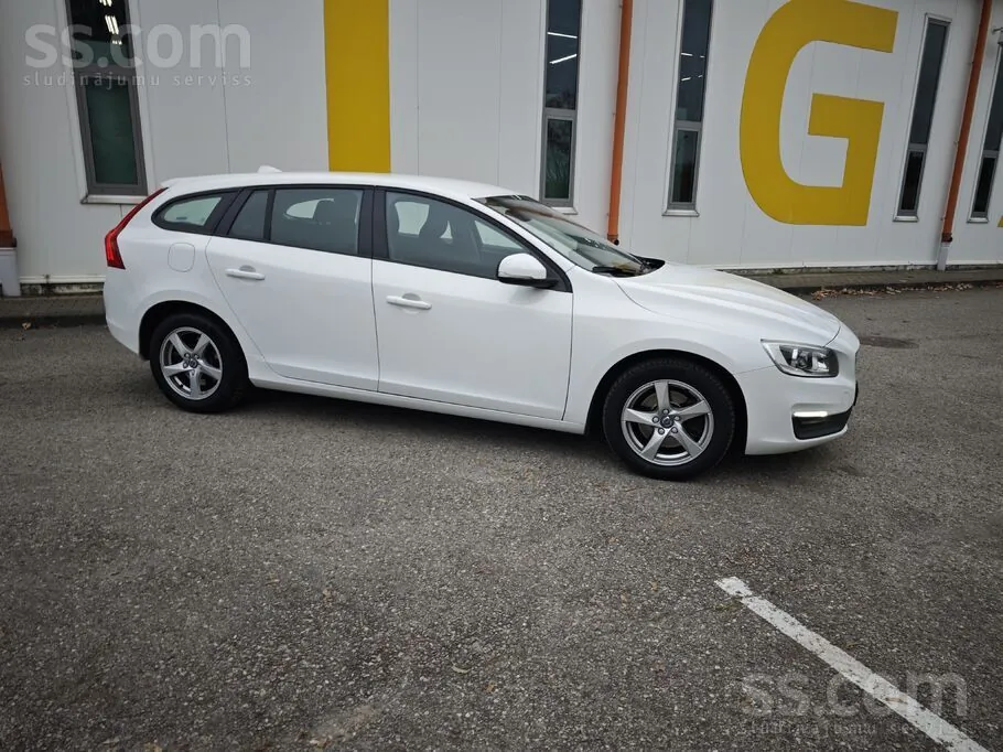 Volvo V60 2018 photo 4