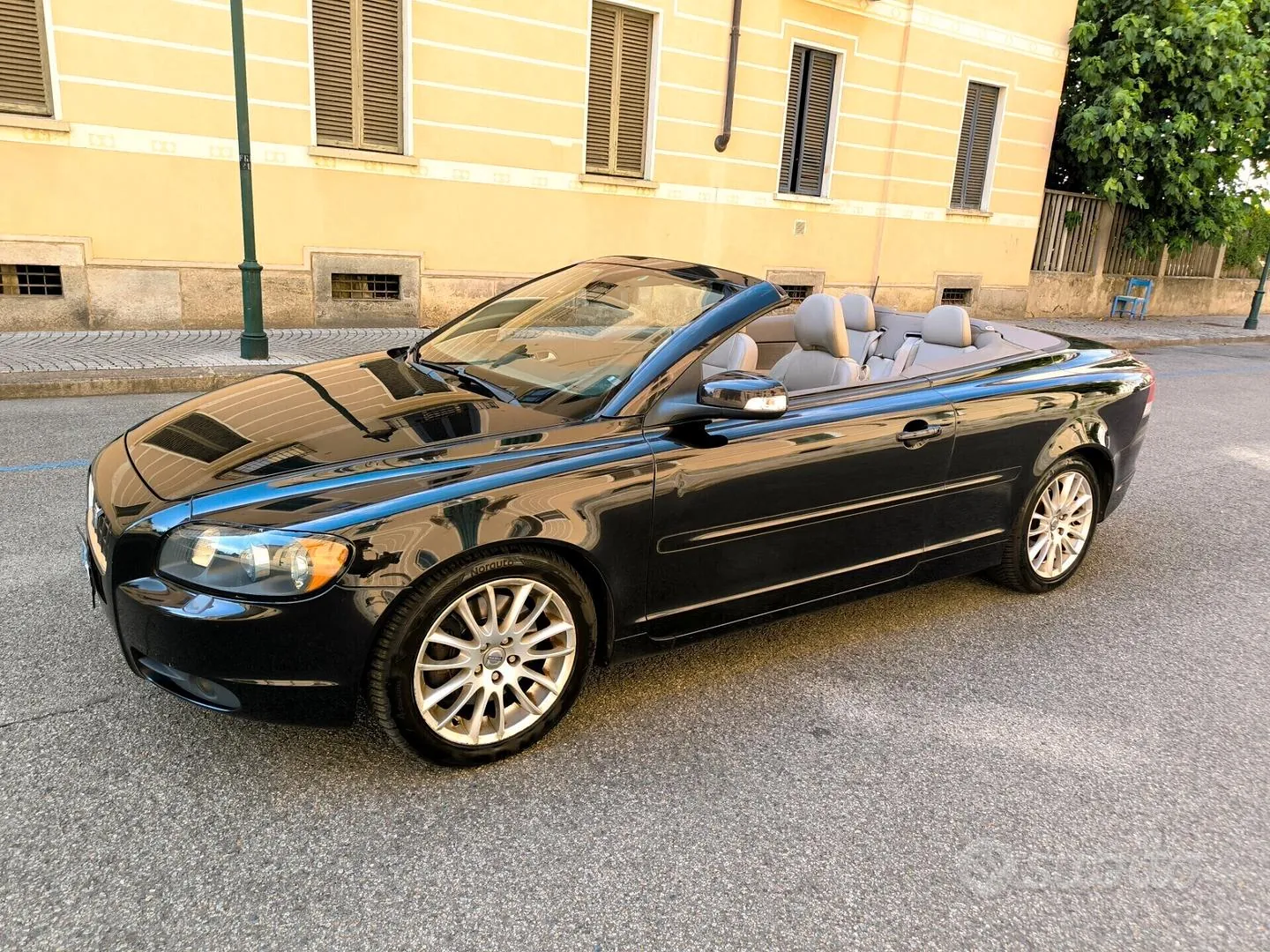 Volvo C70 2008 photo 4
