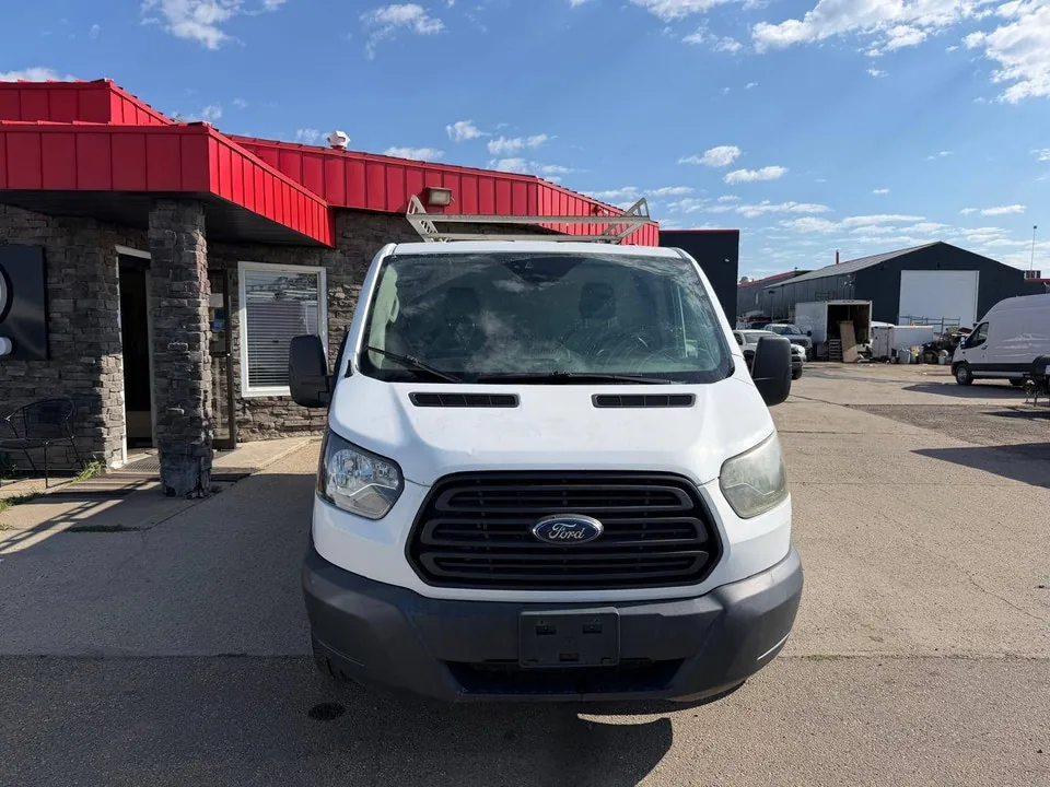 Ford Transit 2017 photo 2