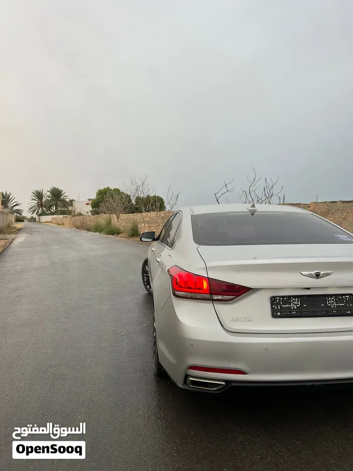 Genesis G70 2015 photo 3
