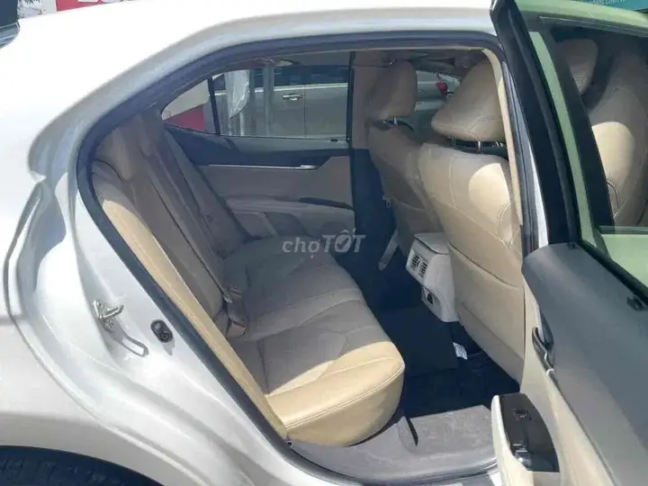 Toyota Camry 2020 photo 5