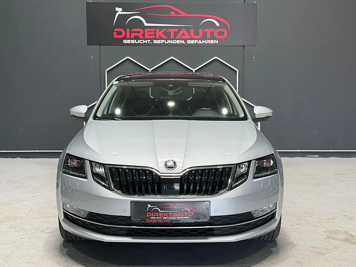 Skoda Octavia 2019 photo 2