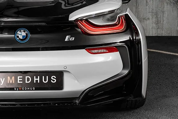 BMW I8 2019 photo 4