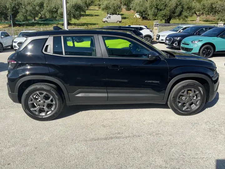 Jeep Avenger 2026 photo 3
