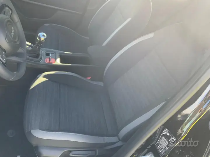 Jeep Avenger 2026 photo 5