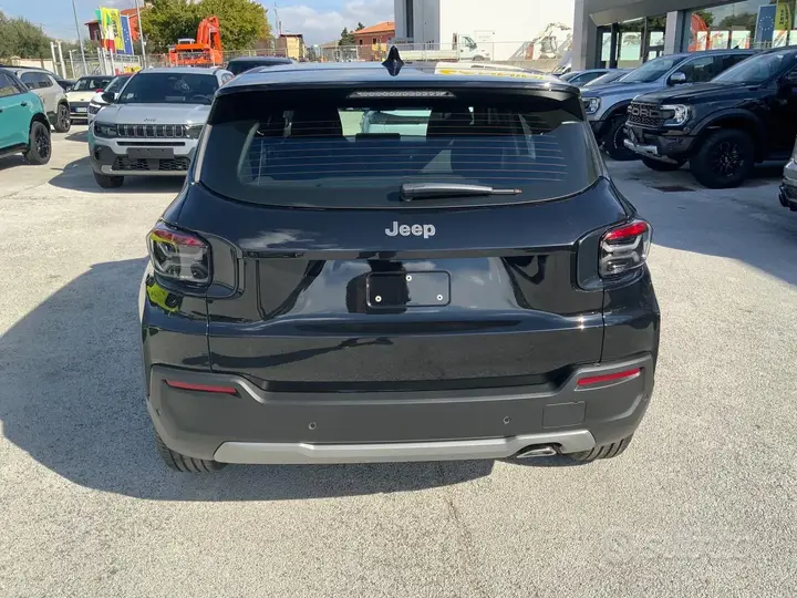 Jeep Avenger 2026 photo 2