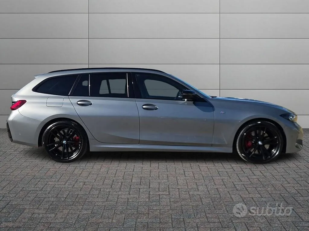 BMW 3 Series 2024 photo 3