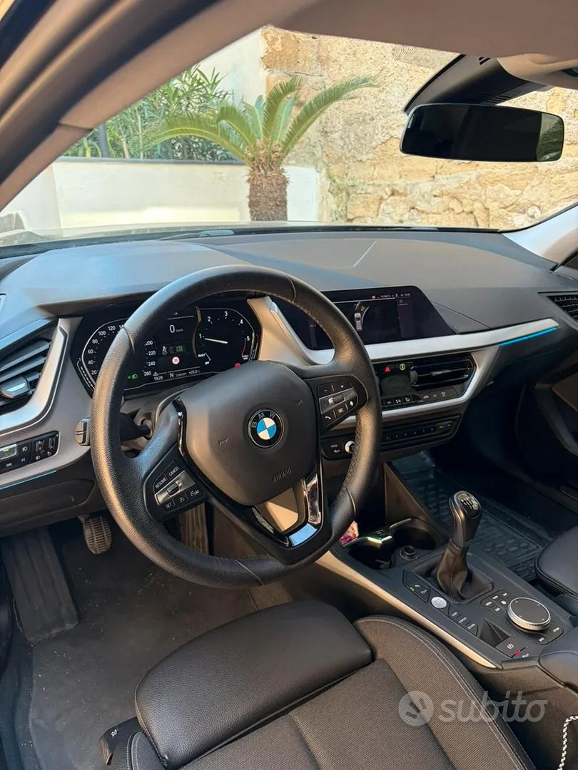 BMW 1 Series 2024 photo 5