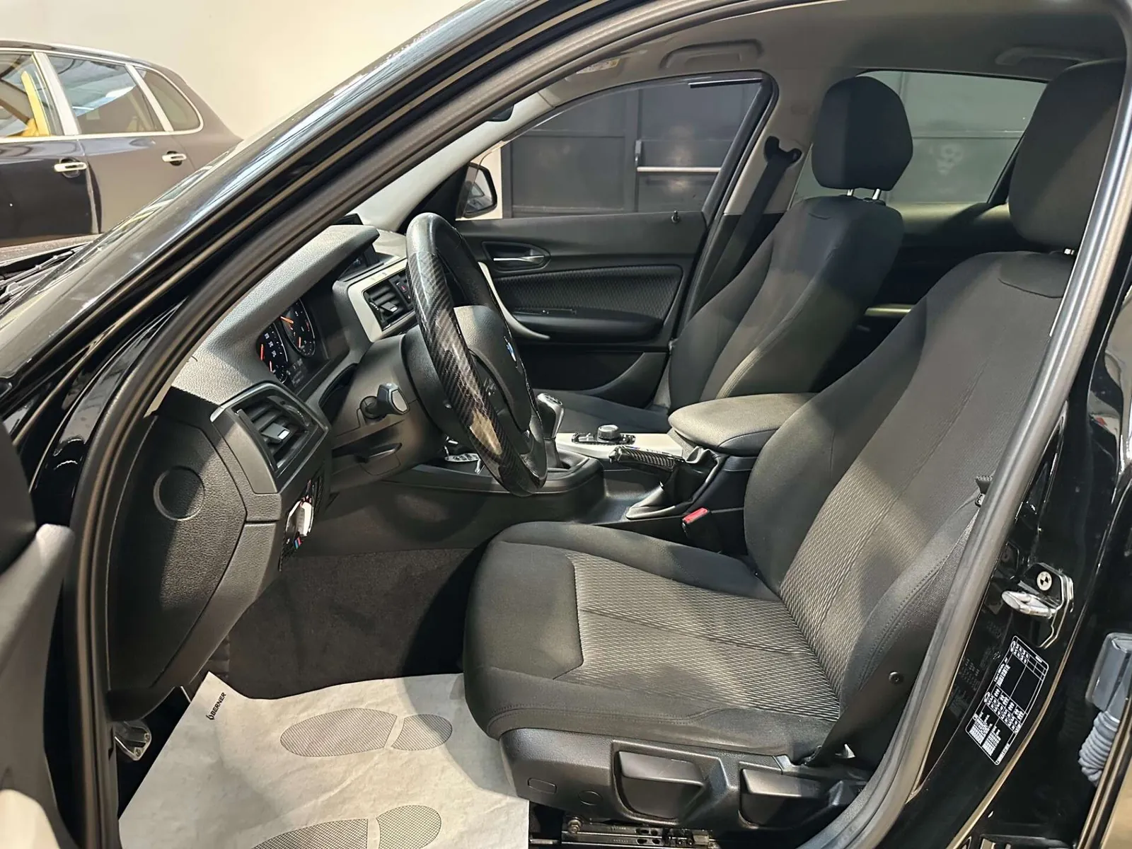 BMW 116D 2018 photo 5
