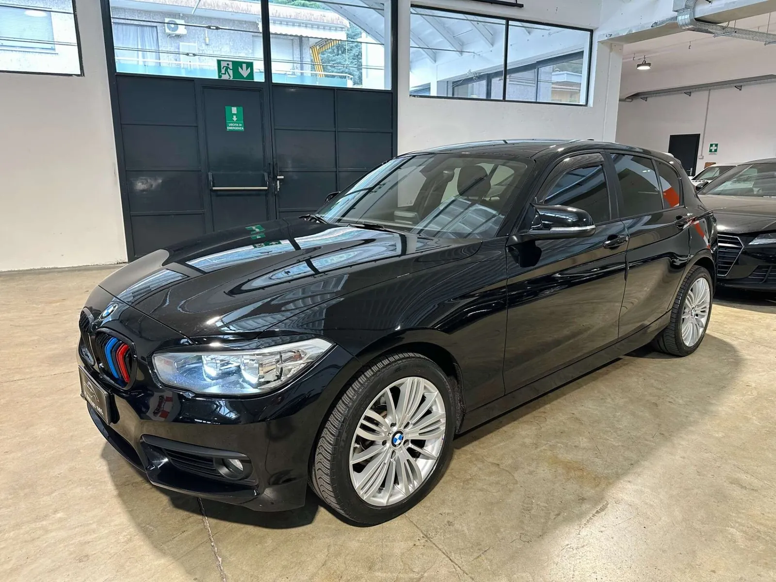 BMW 116D 2018 photo 2