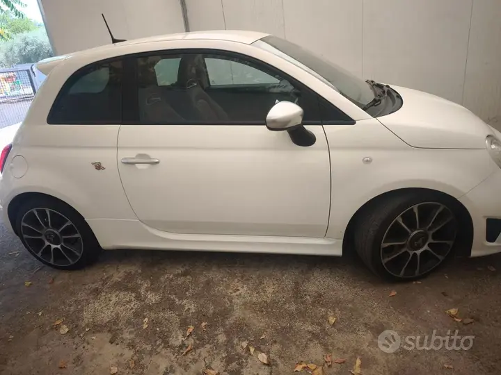 Abarth 500 2022 photo 5