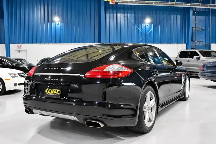 Porsche Panamera 2013 photo 5