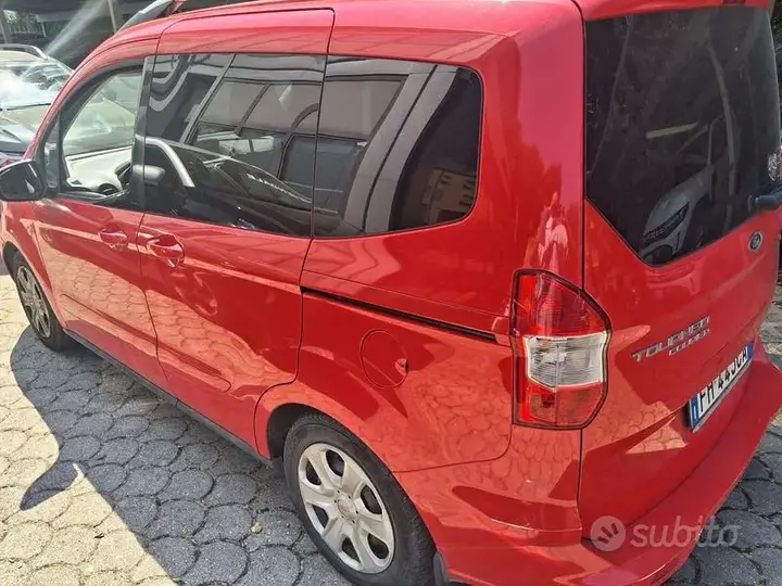 Ford Tourneo Courier 2017 photo 5