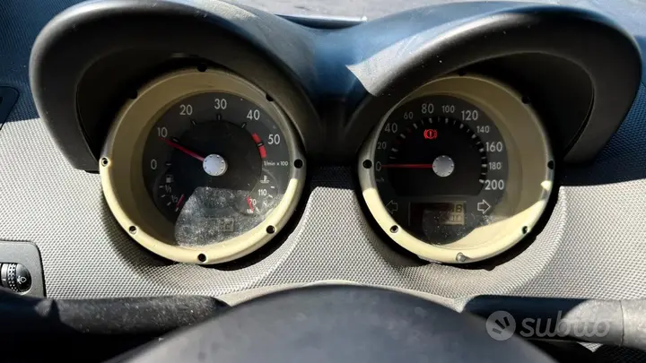 Volkswagen Lupo 2001 photo 5