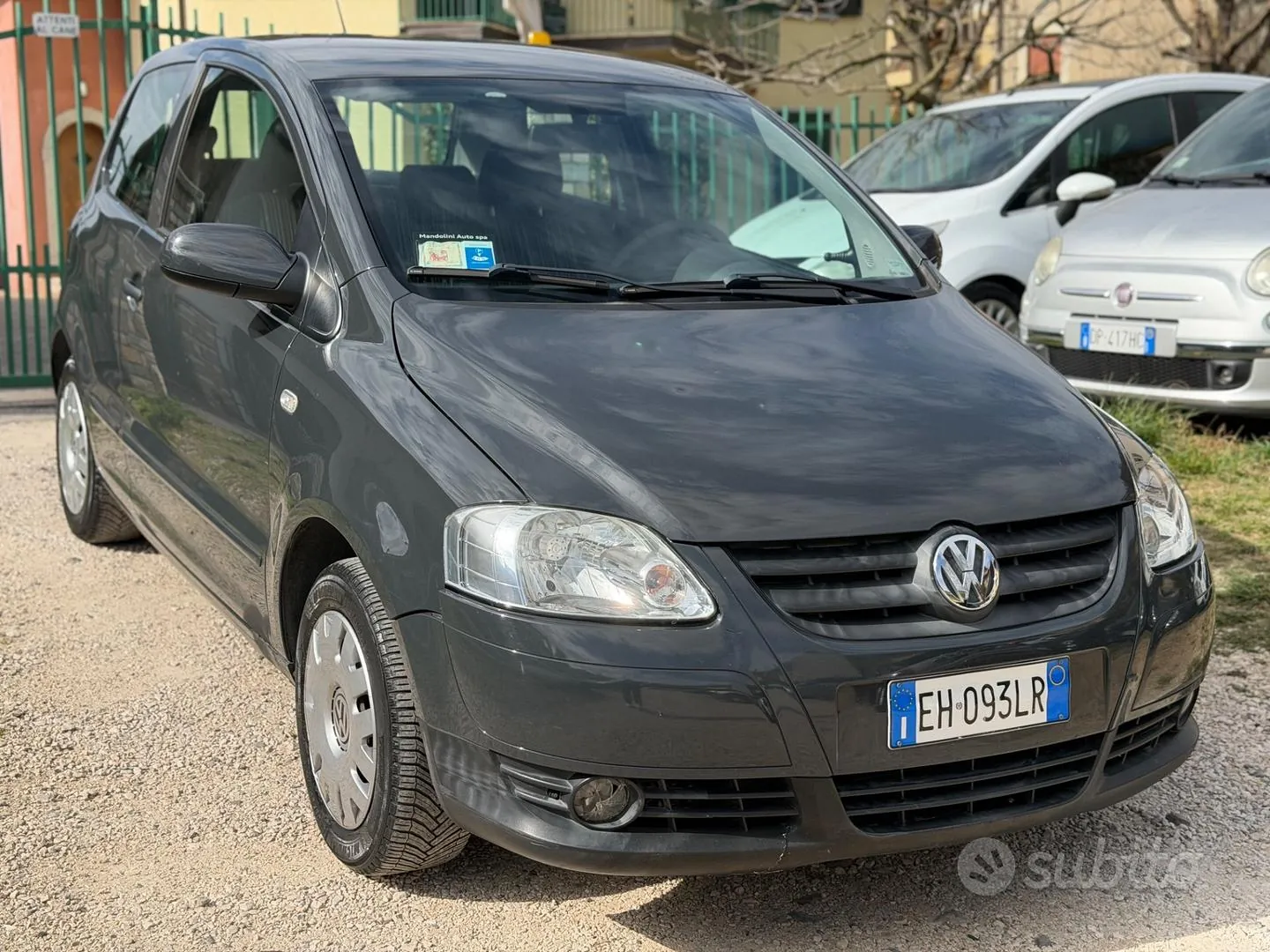 Volkswagen Fox 2011 photo 3