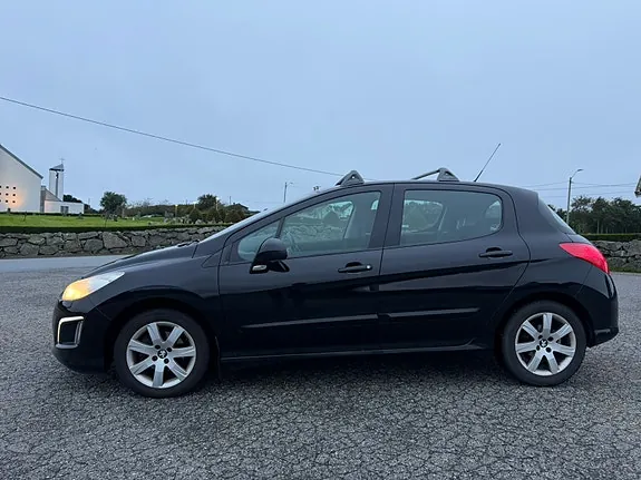Peugeot 308 2011 photo 5