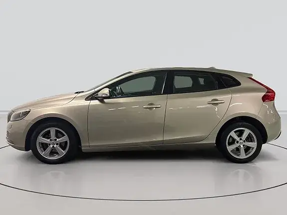 Volvo V40 2018 photo 3