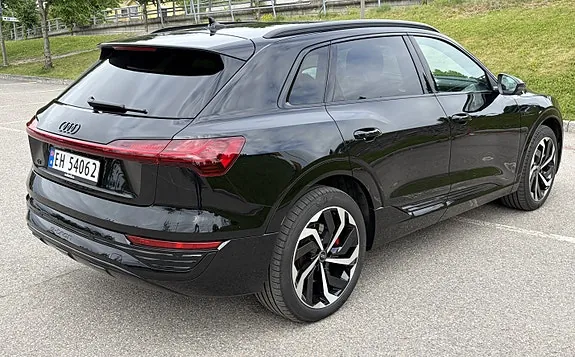 Audi Q8 E-Tron 2024 photo 4