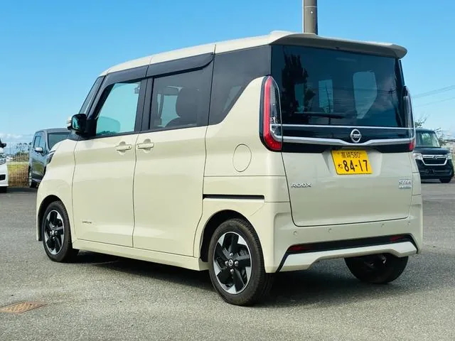 Nissan Dayz Roox 2022 photo 4
