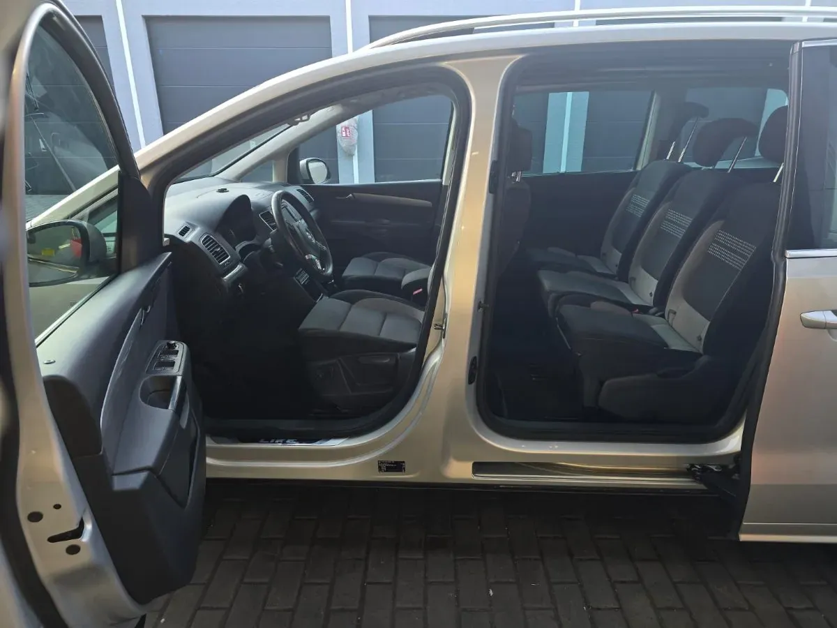Volkswagen Sharan 2013 photo 3