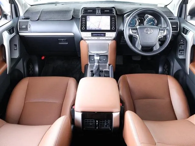 Toyota Land Cruiser Prado 2022 photo 2