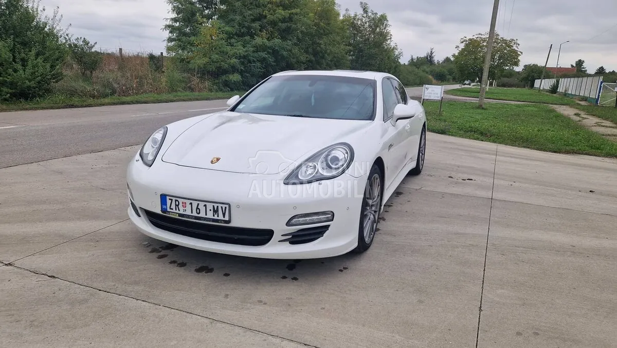 Porsche Panamera 2011 photo 5