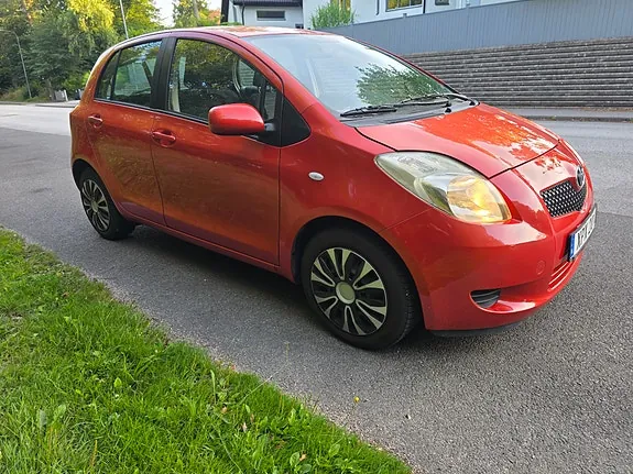 Toyota Yaris 2006 photo 4