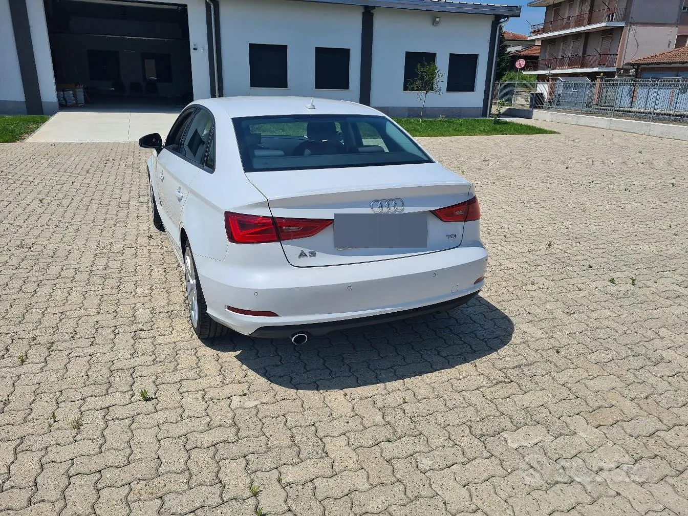 Audi A3 2014 photo 2