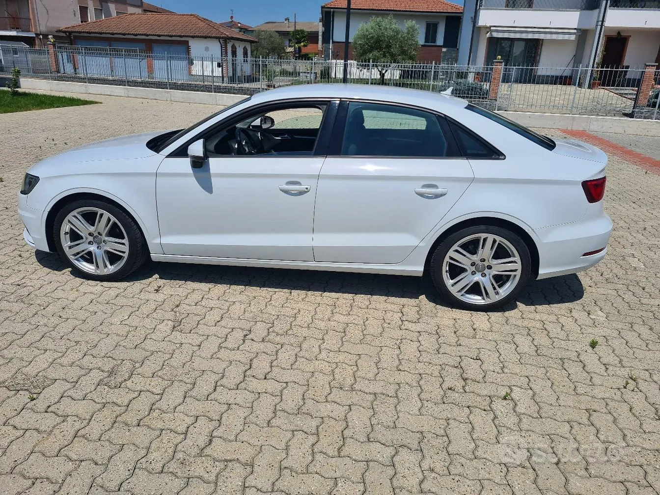 Audi A3 2014 photo 3