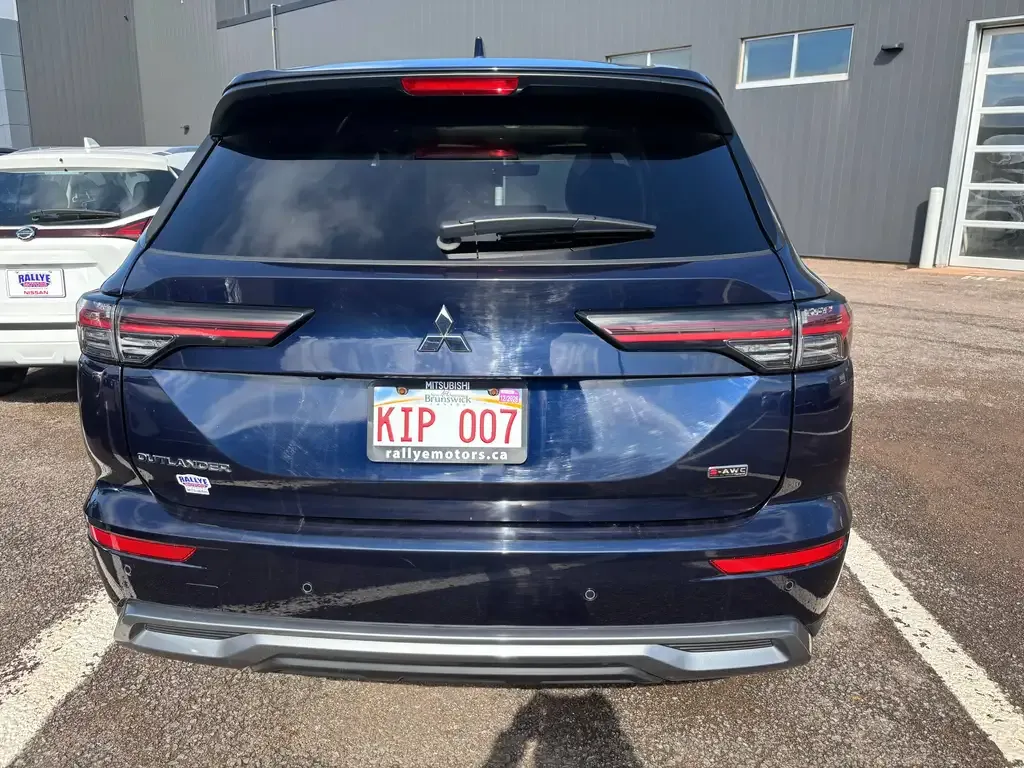 Mitsubishi Outlander 2025 photo 4