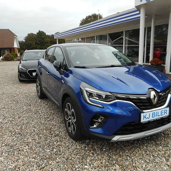 Renault Captur 2021 photo 2