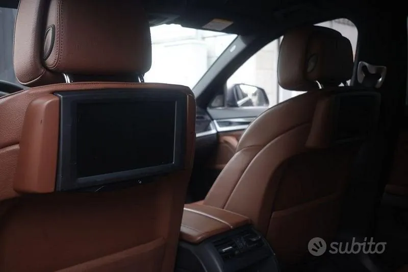 BMW 5 Series 2013 photo 4